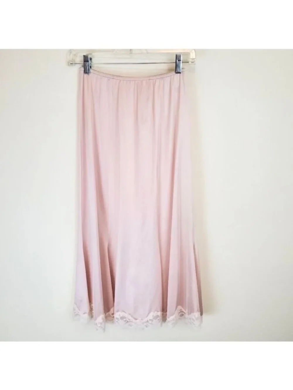 Heartstrings by Maidenform vintage pale pink midi length slip union label